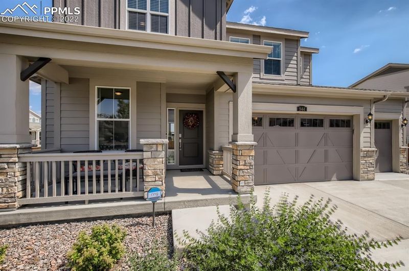 944 Black Saddle St, Elizabeth, CO 80107
