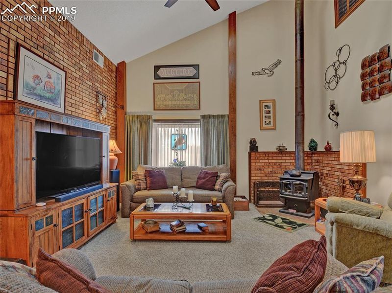 9465 Broken Bow Ct, Colorado Springs, CO 80908