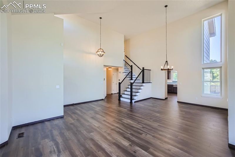 9490 Melbourne Dr, Colorado Springs, CO 80920