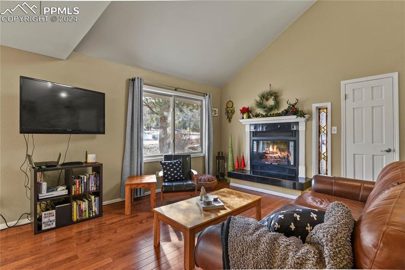95 Crystal Park Rd #A, Manitou Springs, CO 80829
