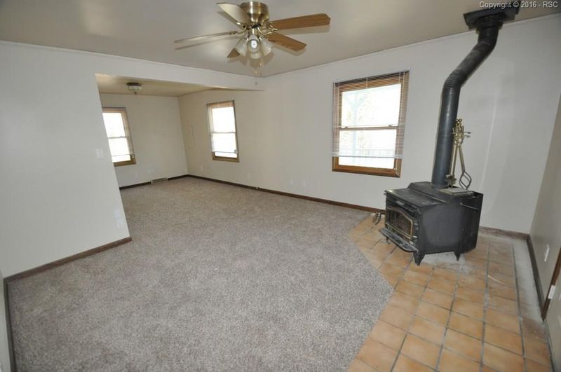 95 Knighthood Ln, Divide, CO 80814