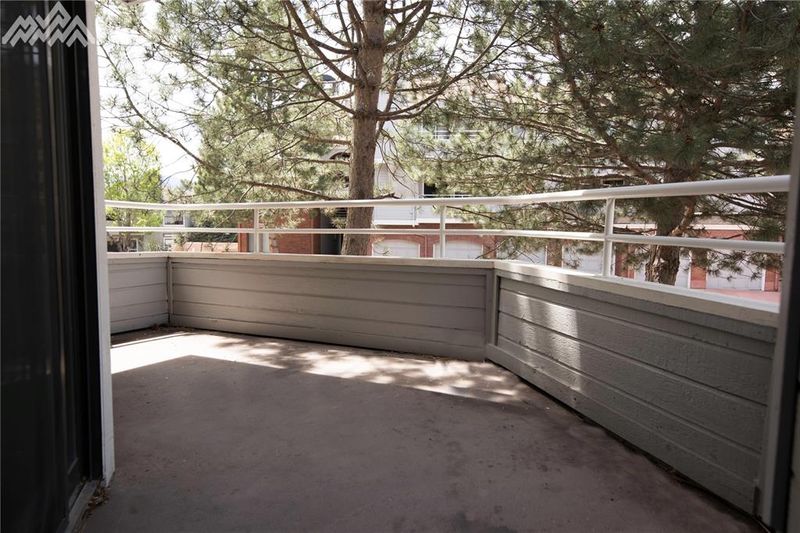 950 Acapulco Ct, Colorado Springs, CO 80910