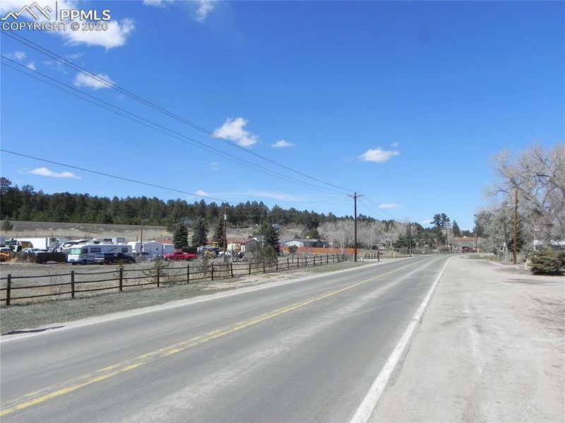 9525 Spruce Mountain Rd, Larkspur, CO 80118