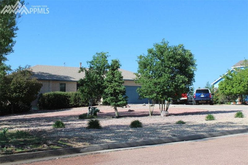 9526 Waterbury Dr, Peyton, CO 80831