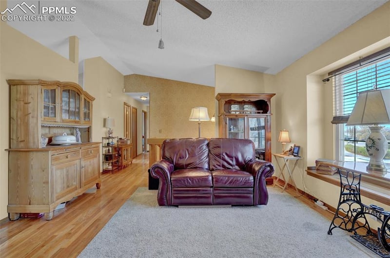 953 Daffodil St, Fountain, CO 80817