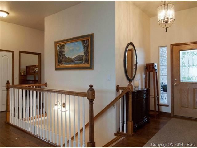 953 Mesa Creek Dr, Monument, CO 80132