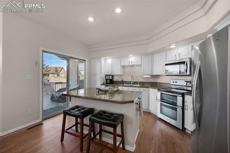 9534 Roxborough Park Ct, Colorado Springs, CO 80924