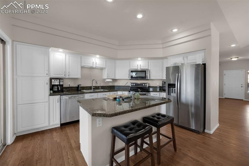 9534 Roxborough Park Ct, Colorado Springs, CO 80924