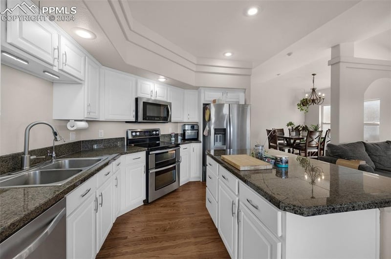 9534 Roxborough Park Ct, Colorado Springs, CO 80924