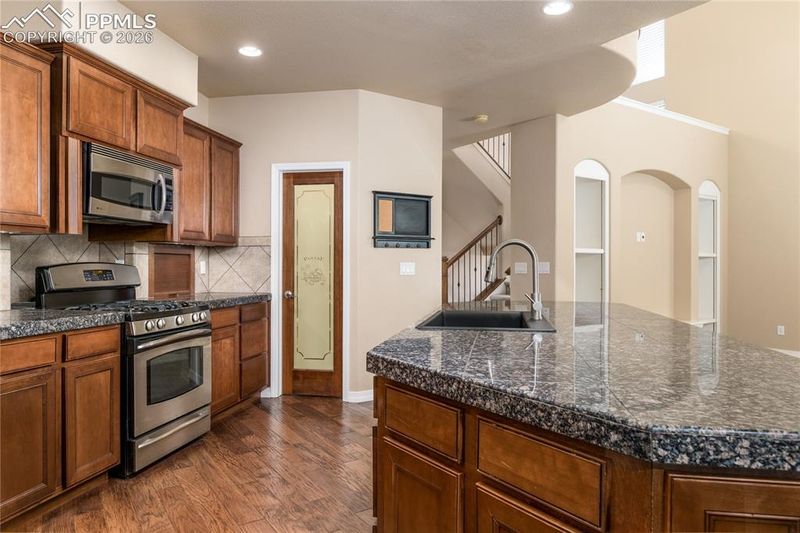 9539 Lizard Rock Trl, Colorado Springs, CO 80924