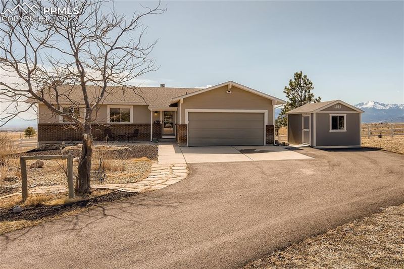 9545 Arroya Ln, Colorado Springs, CO 80908