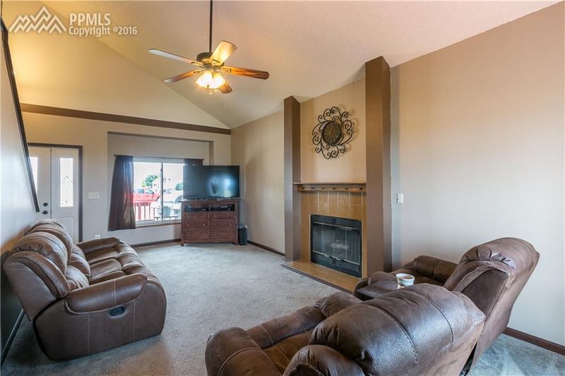 9545 Worchester Ct, Peyton, CO 80831