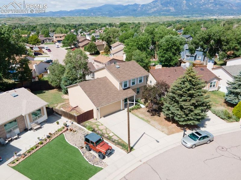 955 Harbourne St, Colorado Springs, CO 80911