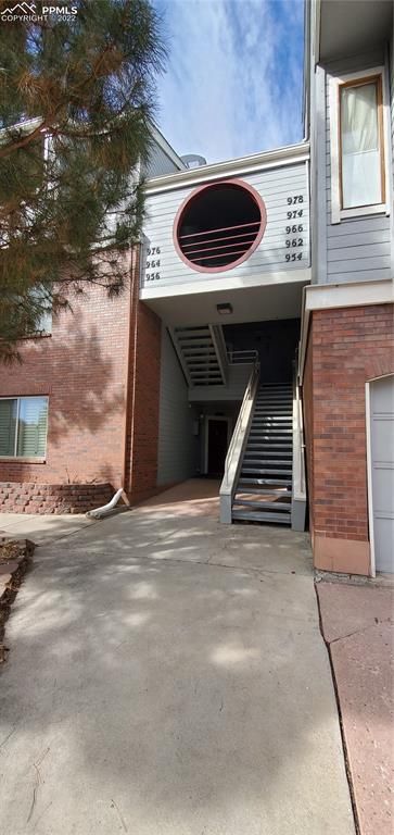 956 Acapulco Ct, Colorado Springs, CO 80910