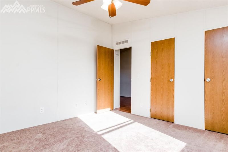 956 Desert Cir, Fountain, CO 80817