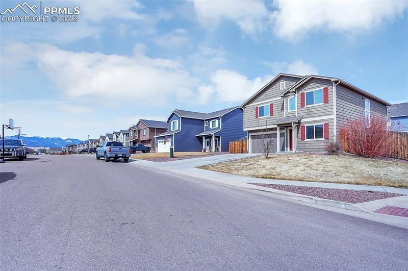 9584 Sand Myrtle Dr, Colorado Springs, CO 80925