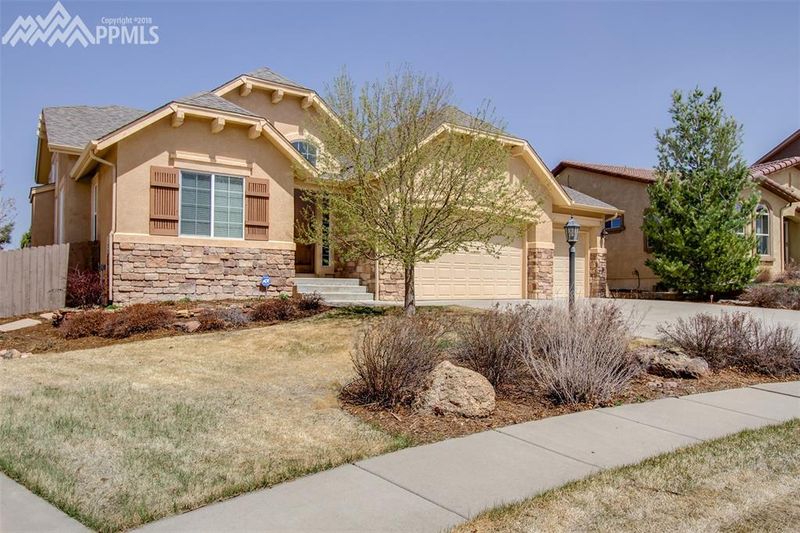 9587 Lizard Rock Trl, Colorado Springs, CO 80924