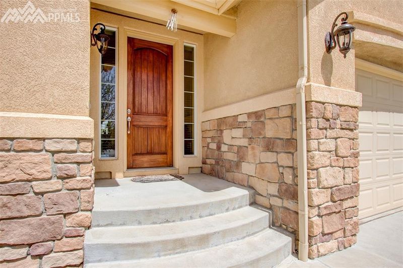 9587 Lizard Rock Trl, Colorado Springs, CO 80924
