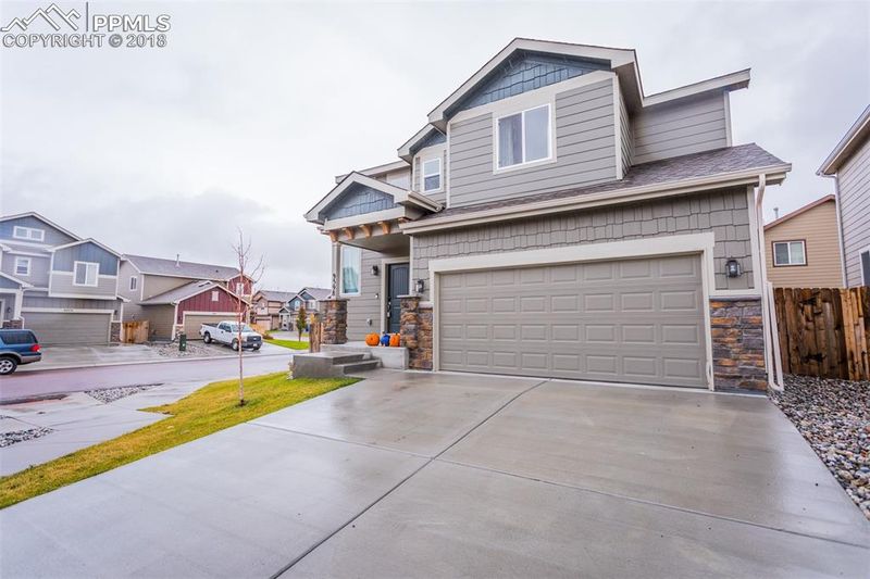 9598 Silver Stirrup Dr, Colorado Springs, CO 80925