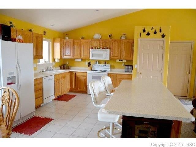 96 Top Notch Trl, Penrose, CO 81240