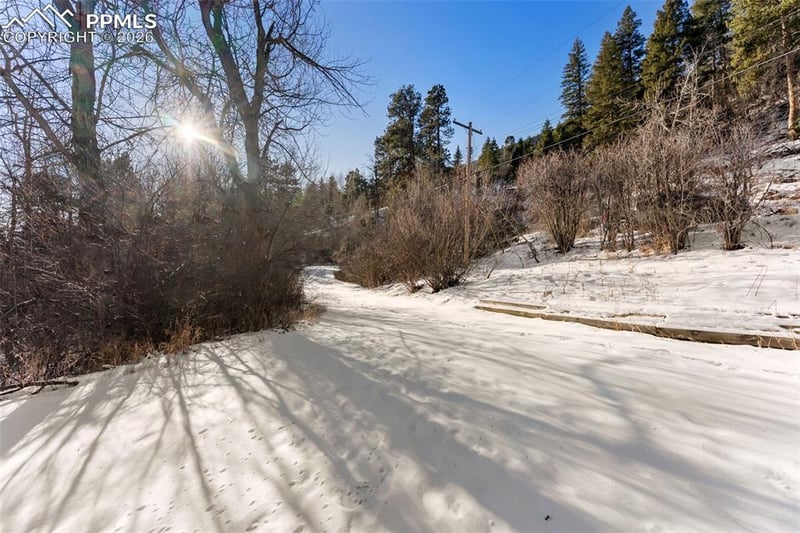 9660 Fountain Rd, Cascade, CO 80809