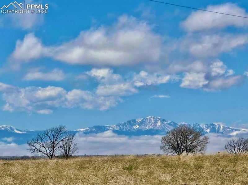 9690 N Log Rd, Calhan, CO 80808
