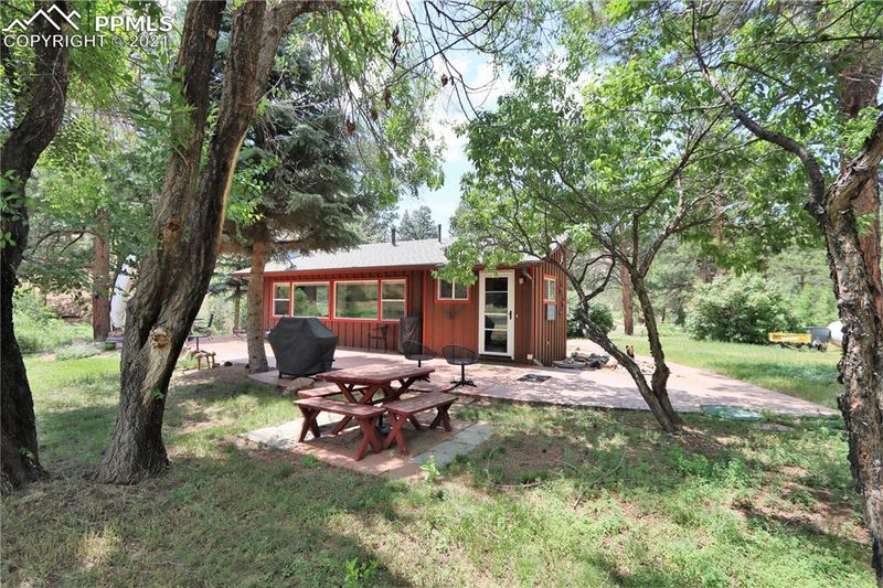 9695 Skyline Dr, Sedalia, CO 80924