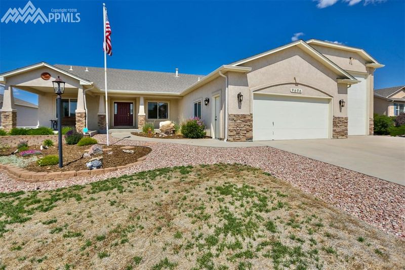 9696 Moorcroft Dr, Falcon, CO 80831