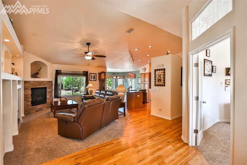 9696 Moorcroft Dr, Falcon, CO 80831