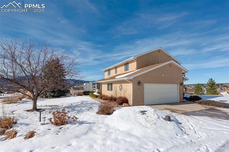 970 Bowstring Rd, Monument, CO 80132