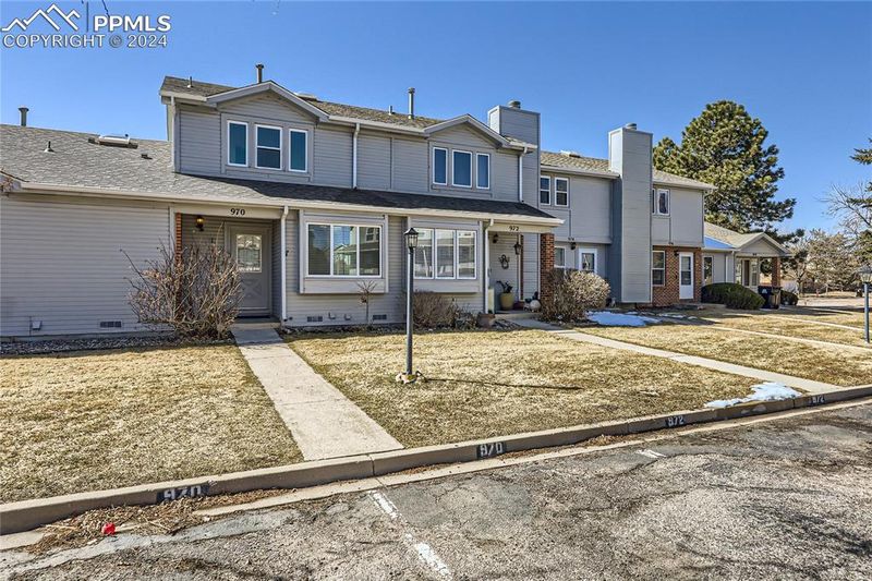 970 Brant Hollow Ct, Colorado Springs, CO 80916