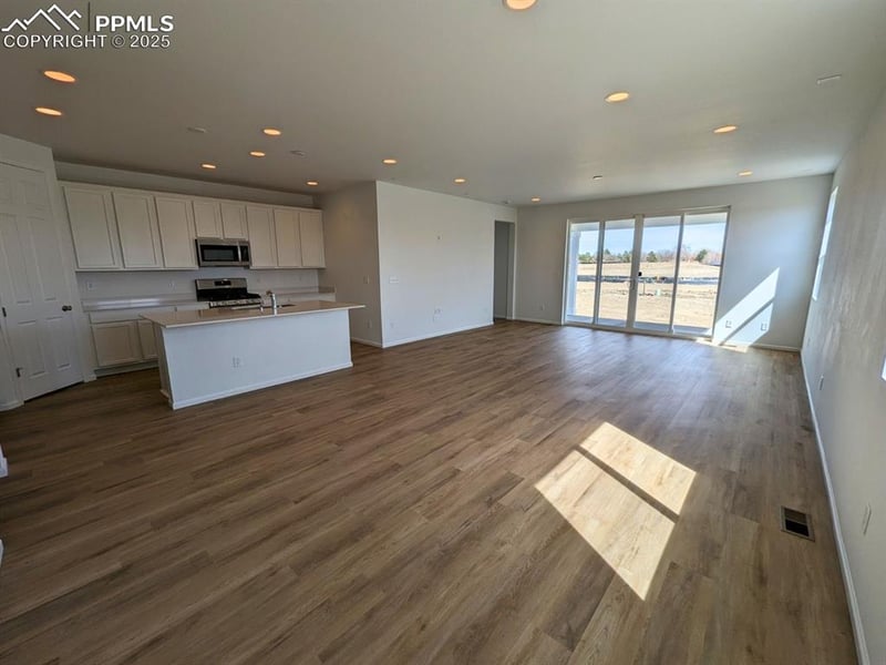 9701 Pennycress Dr, Colorado Springs, CO 80925