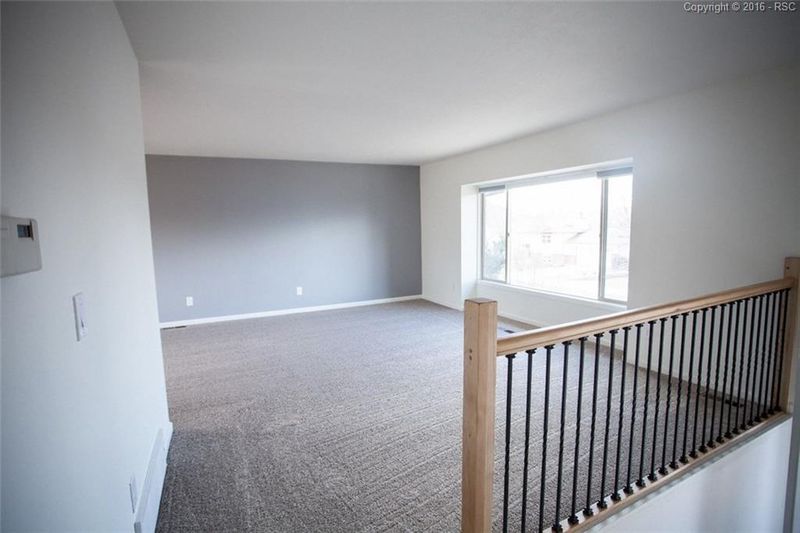 972 Mountain View Dr, Castle Rock, CO 80104