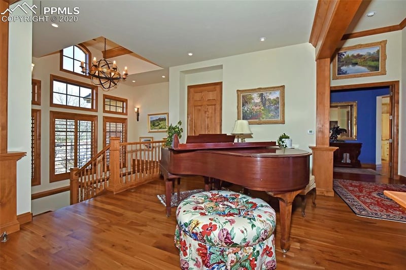 9730 Highland Glen Pl, Colorado Springs, CO 80920