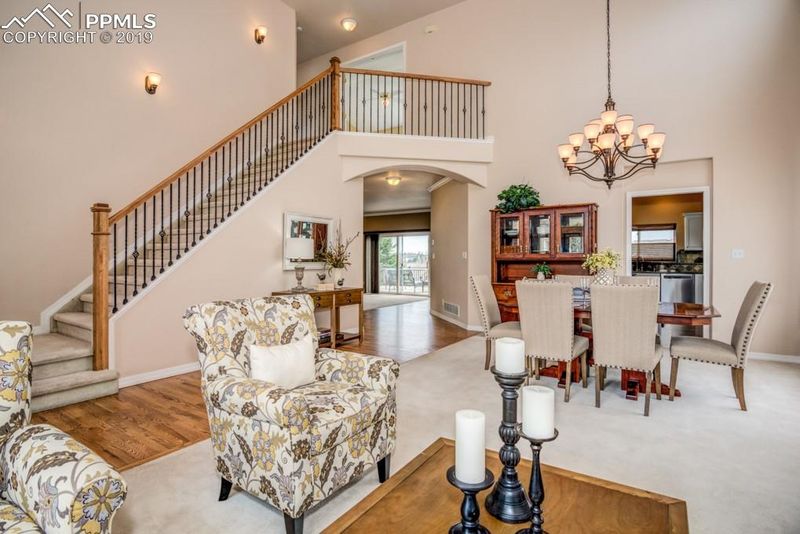 9735 Pleasanton Dr, Colorado Springs, CO 80920