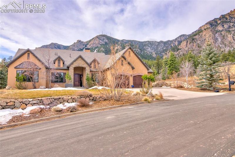 975 Grey Mountain Point, Colorado Springs, CO 80906