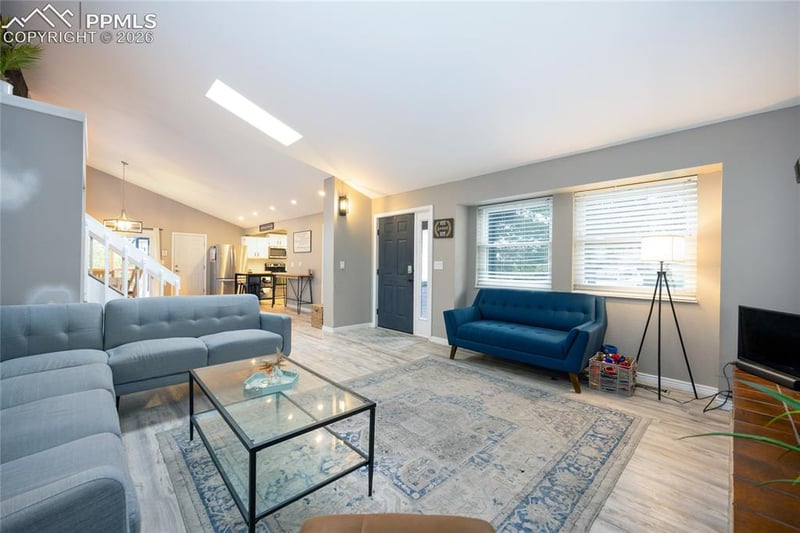 975 Tari Dr, Colorado Springs, CO 80921