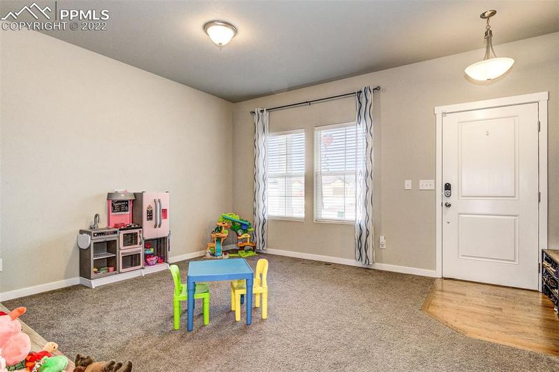 9817 Devoncove Dr, Peyton, CO 80831