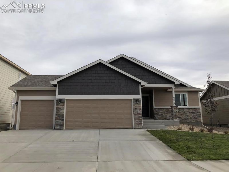 9817 Wando Dr, Colorado Springs, CO 80925