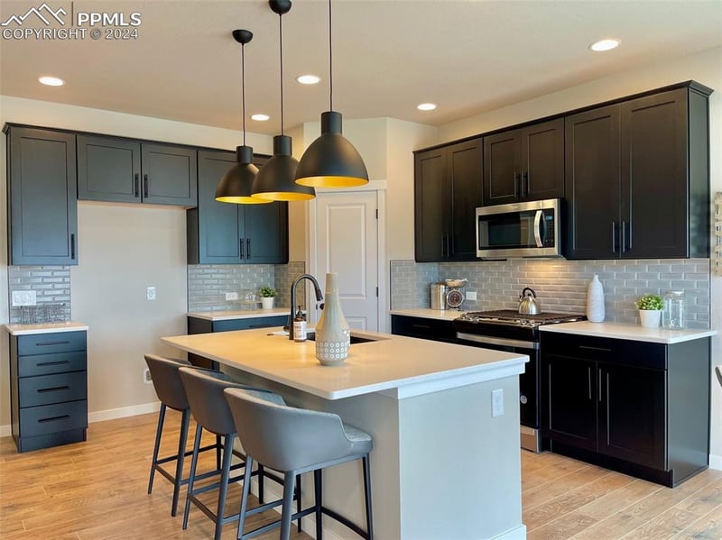 982 Lone Deer Dr, Monument, CO 80132