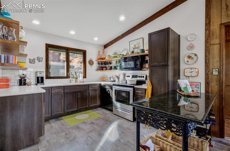9835 Mesa Rd, Cascade, CO 80809