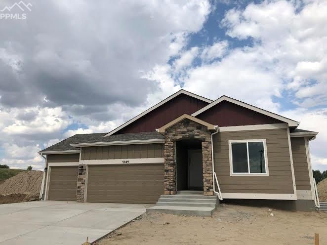 9849 Wando Dr, Colorado Springs, CO 80925