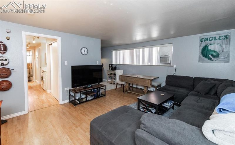 985 N Corona St #103, Denver, CO 80218