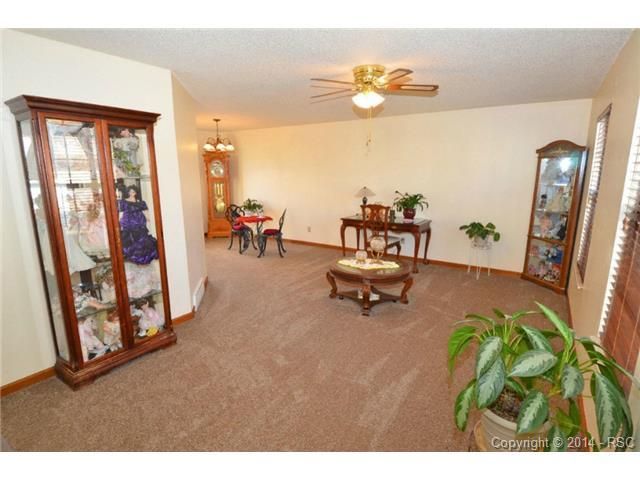 985 Hartell Dr, Colorado Springs, CO 80911
