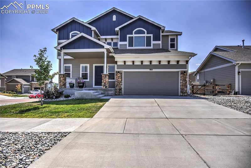 985 Pistol River Way, Colorado Springs, CO 80921