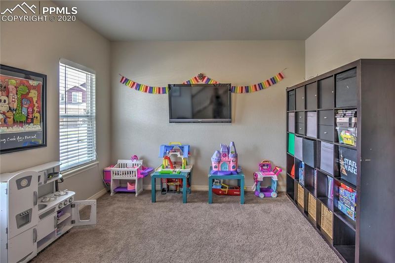 985 Pistol River Way, Colorado Springs, CO 80921