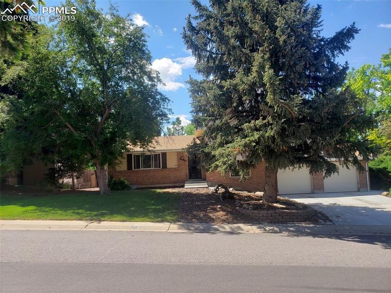 990 E Easter Way, Centennial, CO 80122