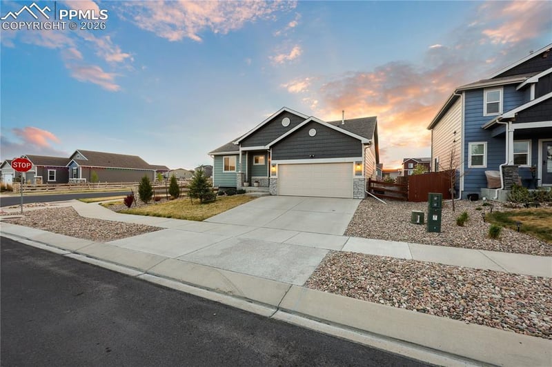 9902 Emerald Vista Dr, Peyton, CO 80831