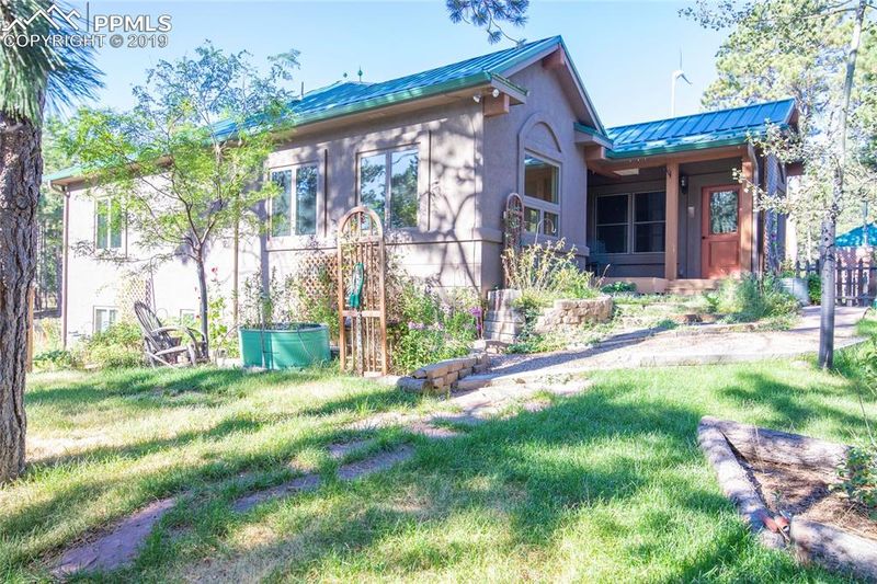 9905 Hardy Rd, Colorado Springs, CO 80908