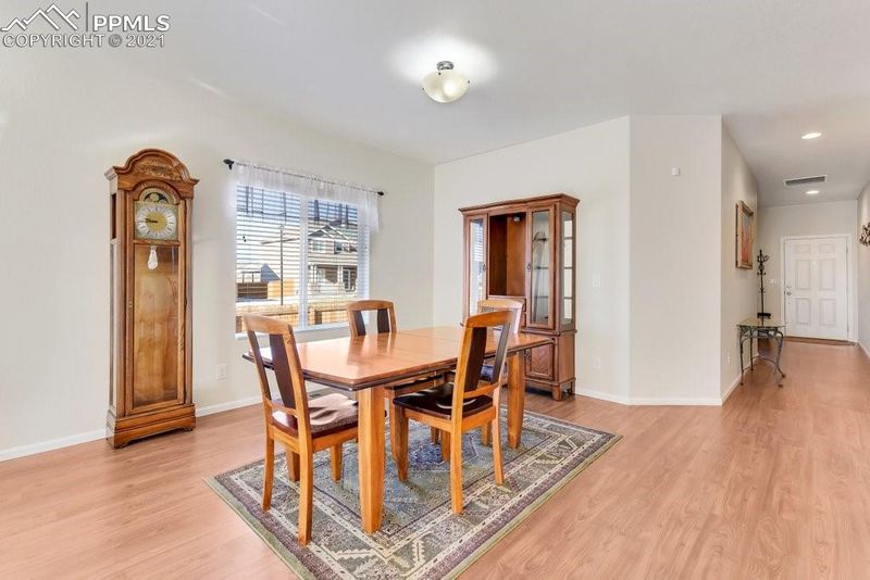 9905 Thunderbolt Trl, Colorado Springs, CO 80925